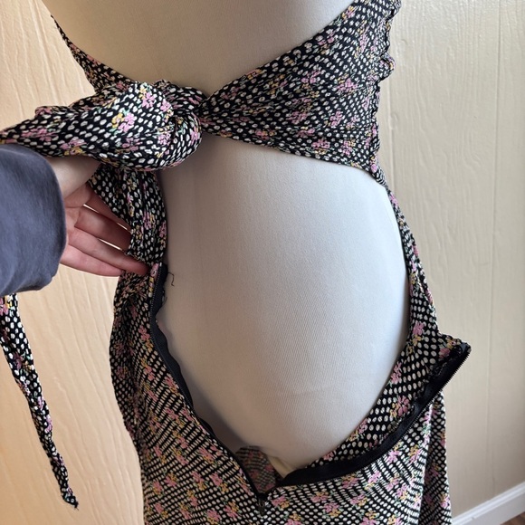 Vintage Betsey Johnson Floral Polka Dot Tie Back Apron Style Sun Dress Y2K - Picture 12 of 12